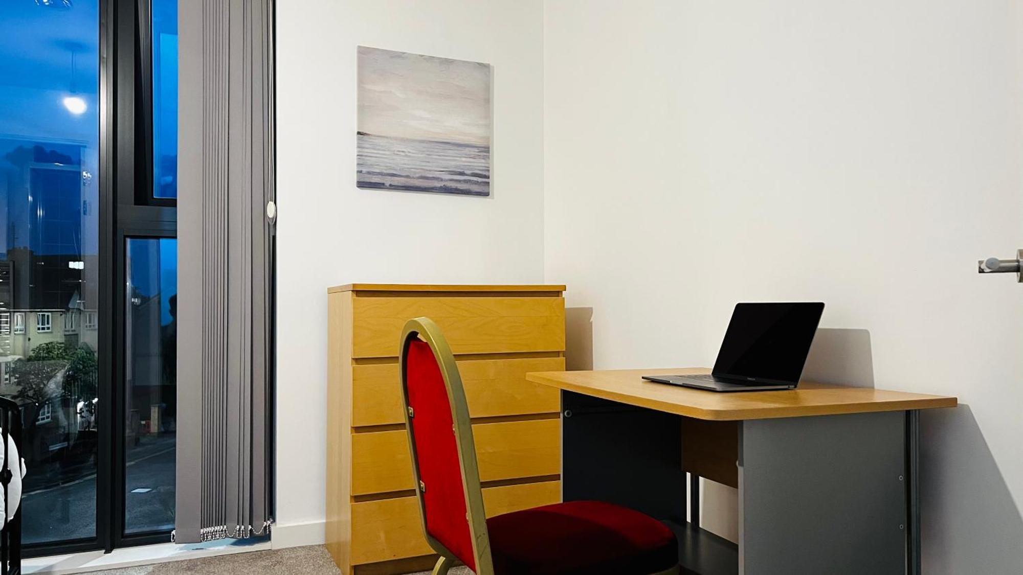 Last-Minute Specials L Book It Now L Sleeps Up To 4 L 2 Bed 2 Bath - Gym - Prime Birmingham Location L Jvt Short Lets Eksteriør billede