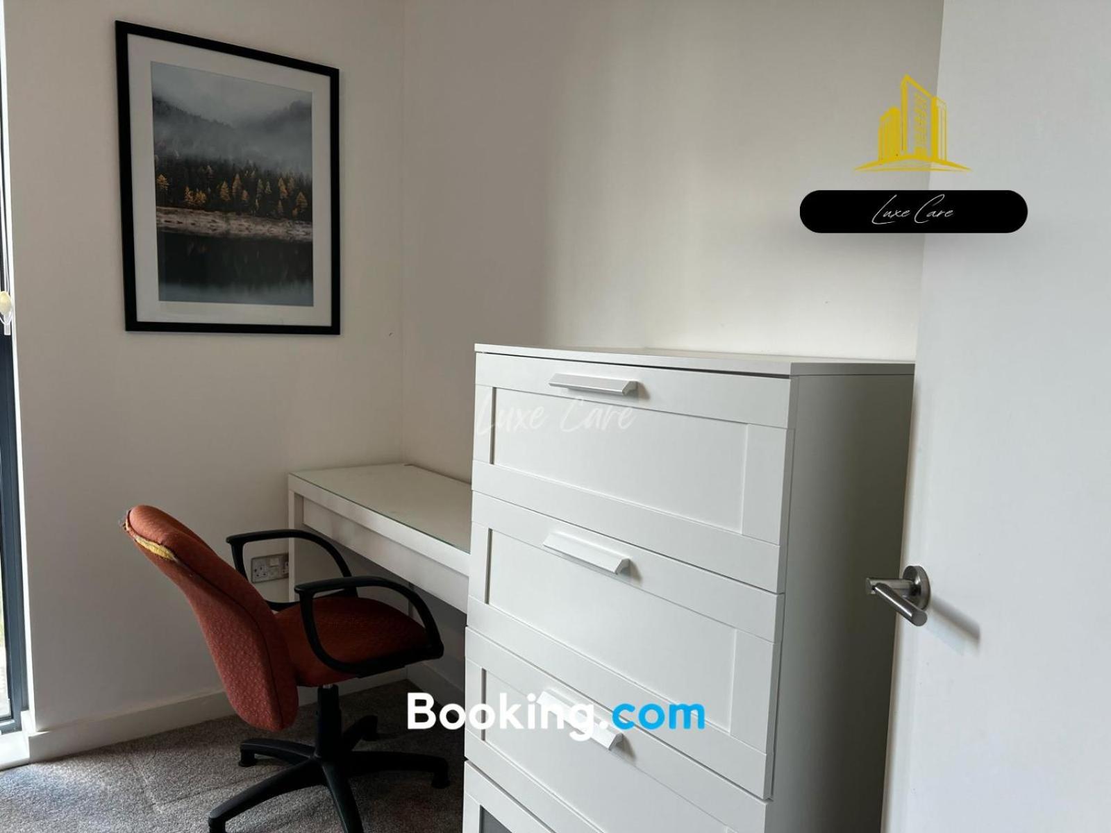 Last-Minute Specials L Book It Now L Sleeps Up To 4 L 2 Bed 2 Bath - Gym - Prime Birmingham Location L Jvt Short Lets Eksteriør billede